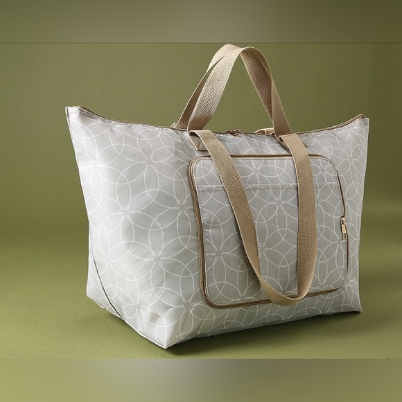 Lightweight Foldable Tote - Picture 8 of 15